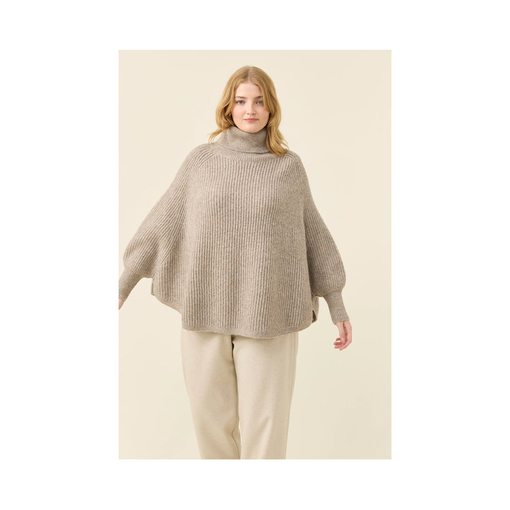 Isle of Mine - Miru Poncho - Stone