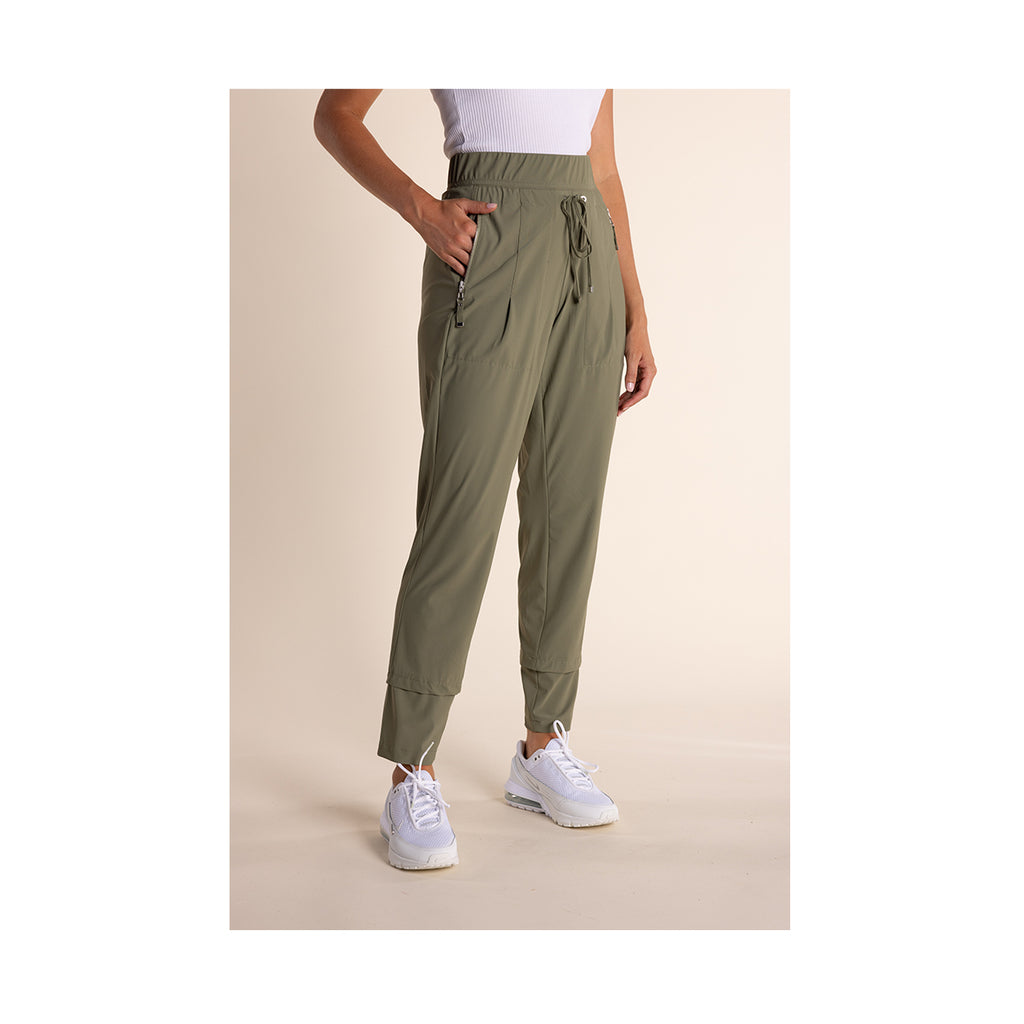 Two T's - Zip Pocket Pants